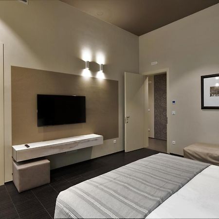 Salina Luxury Suites Parma Eksteriør billede